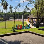 Marulhos Resort